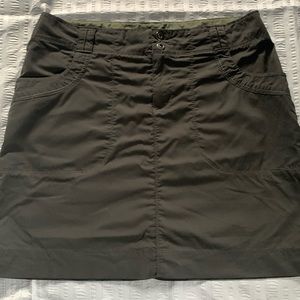 REI women’s skirt size 6 olive green